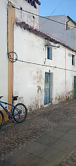 image-D1o4adlAjBg-0