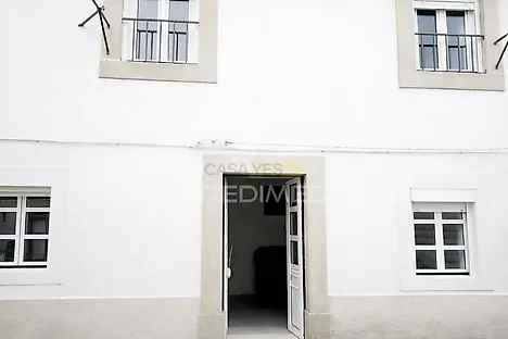image-DgolFTfrjrD-0