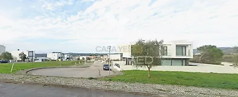 image-786qqZTCeD4-0