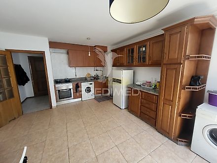 image-640Poye74bN-0