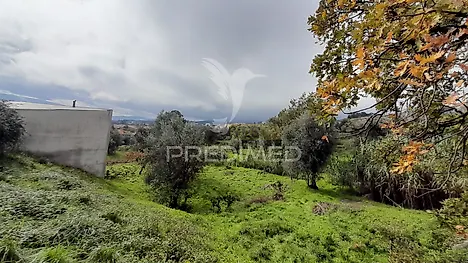 Land for sale in Covilhã, Portugal — €115,000