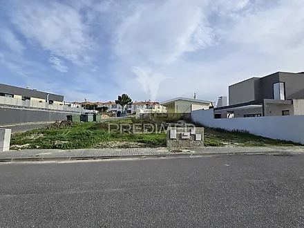 Land for sale in Santiago do Cacém, Portugal — €155,000