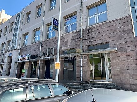 image-9xRZUZOROuZ-0