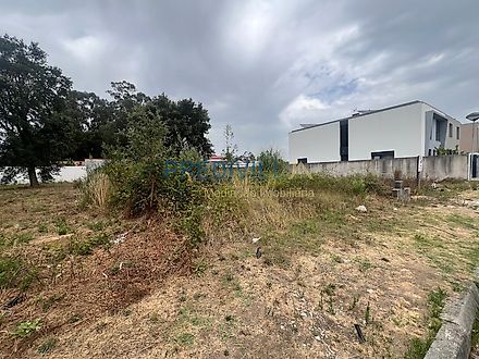 Land for sale in Maia, Portugal — €179,000