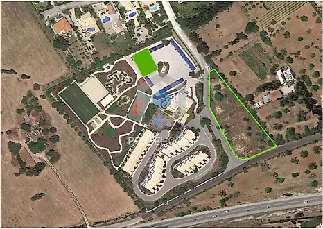 Land for sale in Lagos, Portugal — €490,000