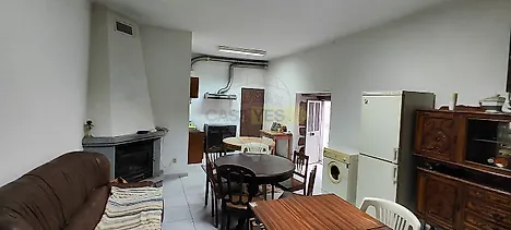 image-Fjl07uNfPKH-0