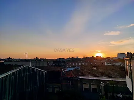 image-1sAmSikDcER-0