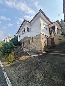 image-6L9IaJ6wd8C-0