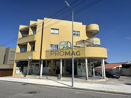 image-HGjRUCKeCba-0