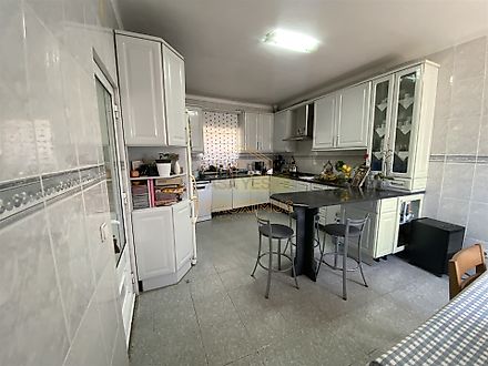 image-KErAkWjDEPv-0