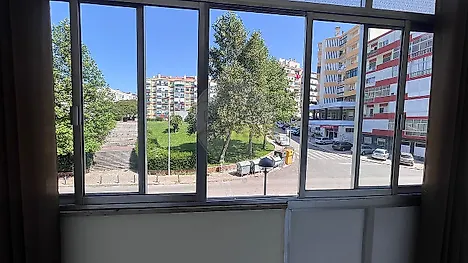 image-46dDEdLhED6-0