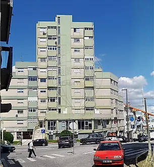 image-7QImTJqKhAZ-0