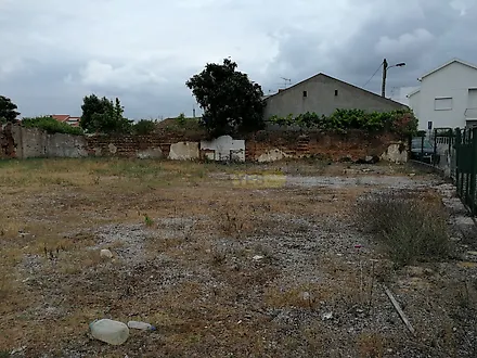 image-9OcYcnGyjQn-0
