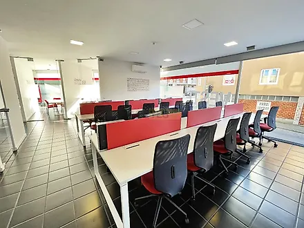 image-AYGaYa3medQ-0