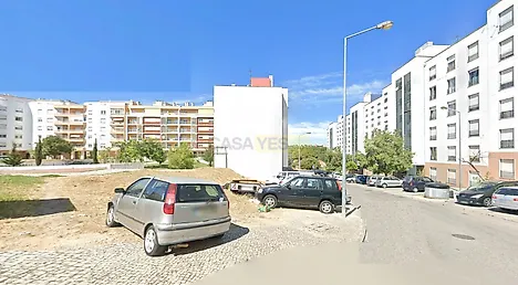 image-BCuEUEIgWVr-0