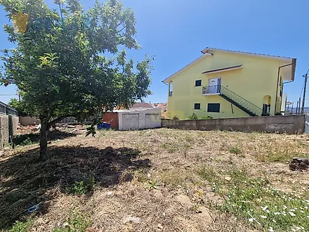 Land for sale in Vila Franca de Xira, Portugal — €138,000