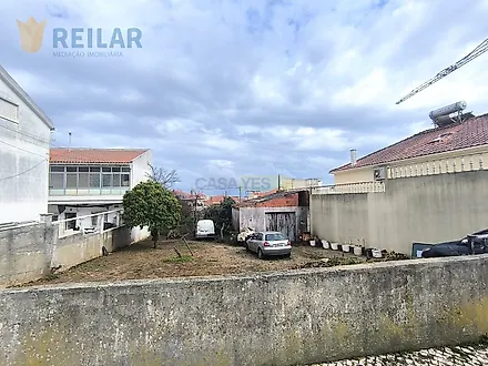 Land for sale in Loures, Portugal — €117,500