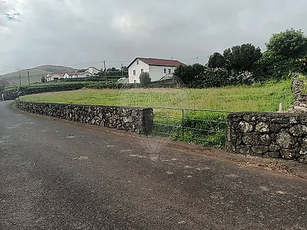image-JKugKwUjjB5-0