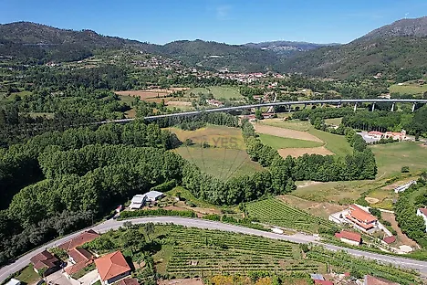 Land for sale in Cabeceiras de Basto, Portugal — €550,000