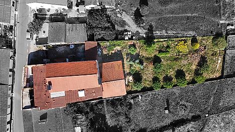 image-KzaLMRjA0MH-0
