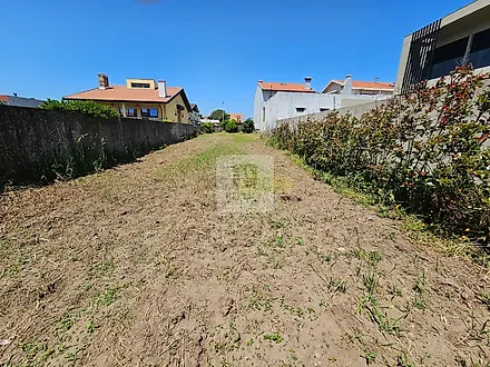 Land for sale in Matosinhos, Portugal — €230,000