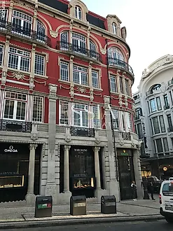 image-F6xK4XZz32q-0