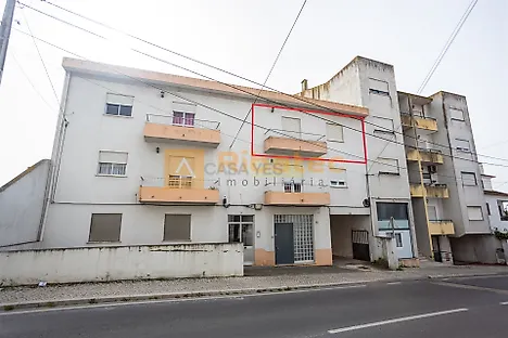image-Gwun4HTJbaO-0