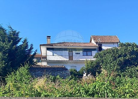 image-93zq7vnGtCK-0