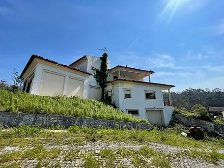 image-93vgLvdmo4n-0
