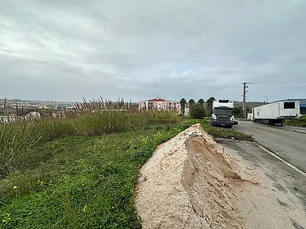 image-97iBOZATBmu-0