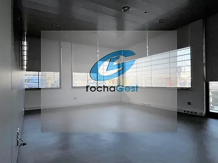 image-7I5XC1581Wx-0