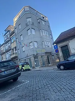 image-Lpse1rALBLe-0