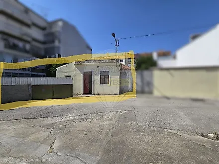 image-2qda3LxoCgI-0