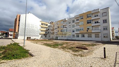 image-9z237UtqEUS-0