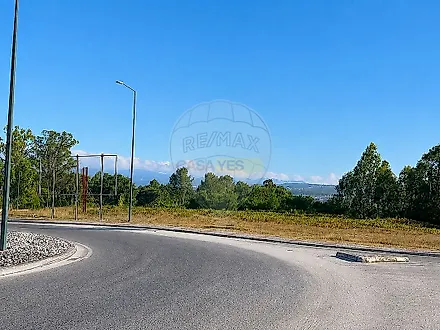 image-1z8ojGePHI5-0