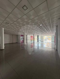 image-EDKUaEcHxNz-0
