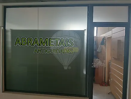 image-I06btaAgSUs-0