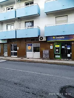listing-DiKoqe4RCm3