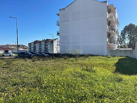 Land for sale in Entroncamento, Portugal — €122,000
