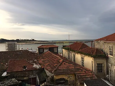 image-K9ndeVvKsli-0