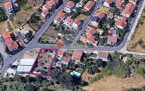 Land for sale in Loures, Portugal — €180,000