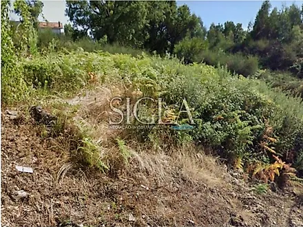 Land for sale in Vila Nova de Gaia, Portugal — €65,000