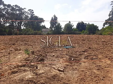 Land for sale in Vila Nova de Gaia, Portugal — €350,000