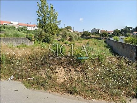 Land for sale in Vila Nova de Gaia, Portugal — €160,000