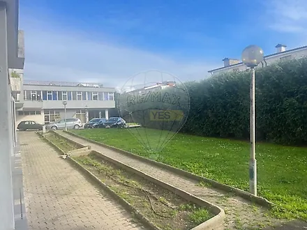 image-G18XMDLb54i-0