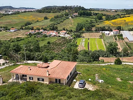 image-5F1YQMLVvZS-0