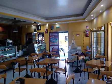 image-2fJcTYmY37L-0