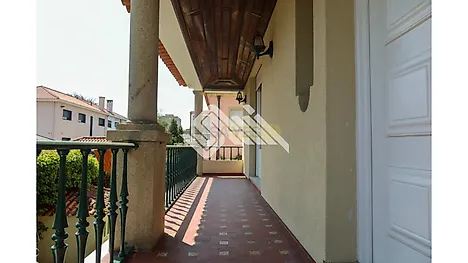 image-GaJ03iiRjtv-0