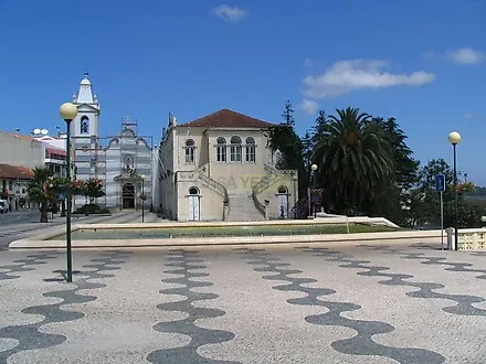 image-9rQQUsL1D5B-0