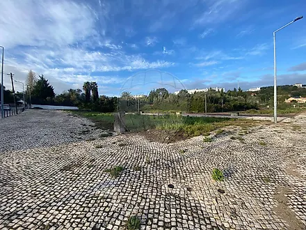 Land for sale in Palmela, Portugal — €239,000